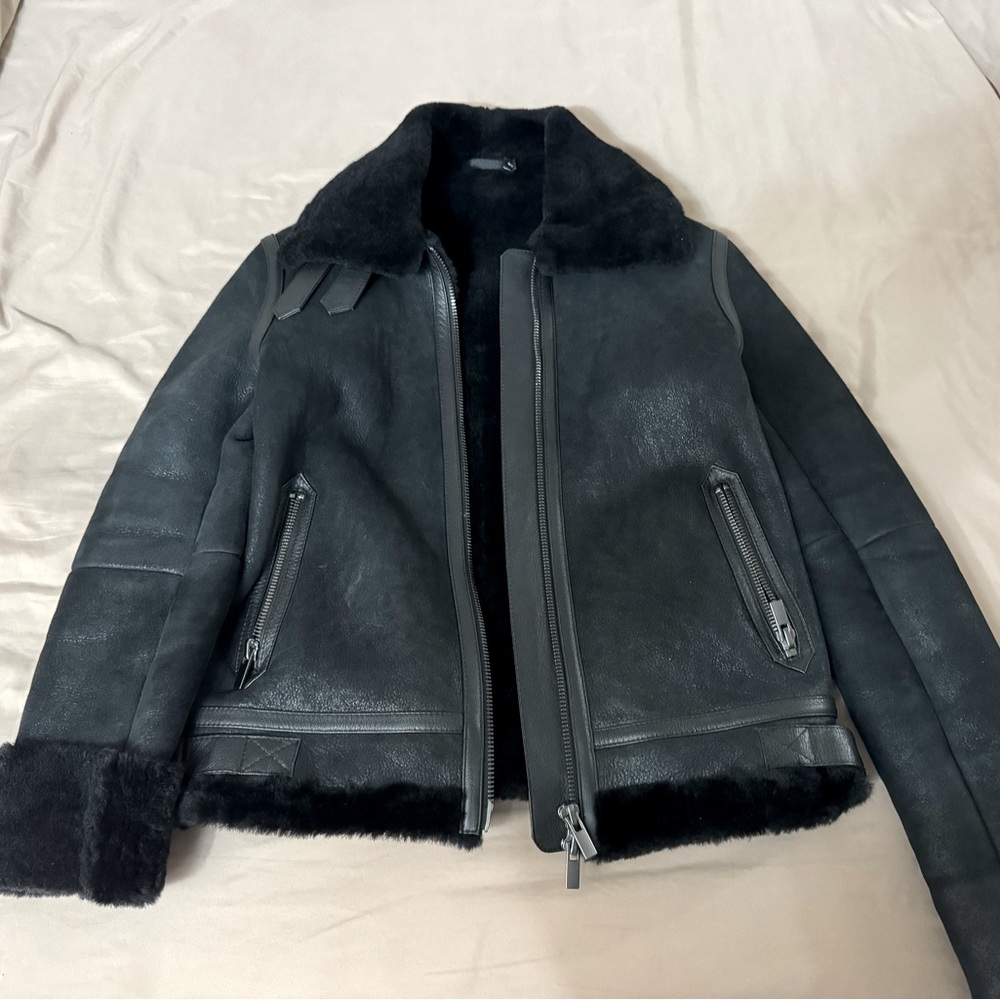 Blk dnm shearling